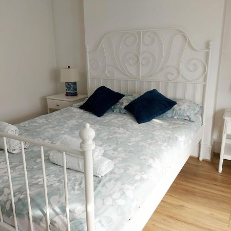 Cosy Central Canterbury - Modern Victorian Екстер'єр фото