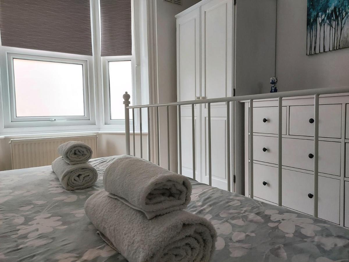 Cosy Central Canterbury - Modern Victorian Екстер'єр фото