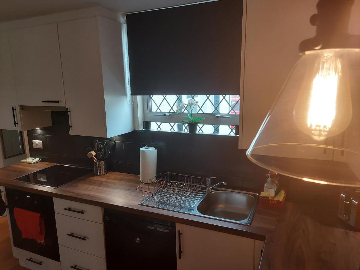 Cosy Central Canterbury - Modern Victorian Екстер'єр фото